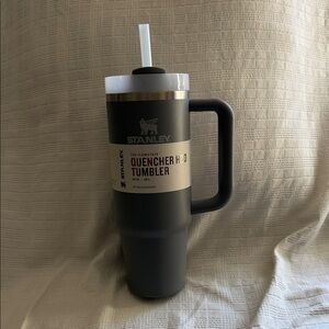 Stanley Matte Gray Quencher Tumbler